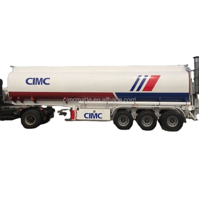 Последнее производство CIMC представляет собой трехосевой жидкий полуприцеп, изготовленный из высокопрочной стали.